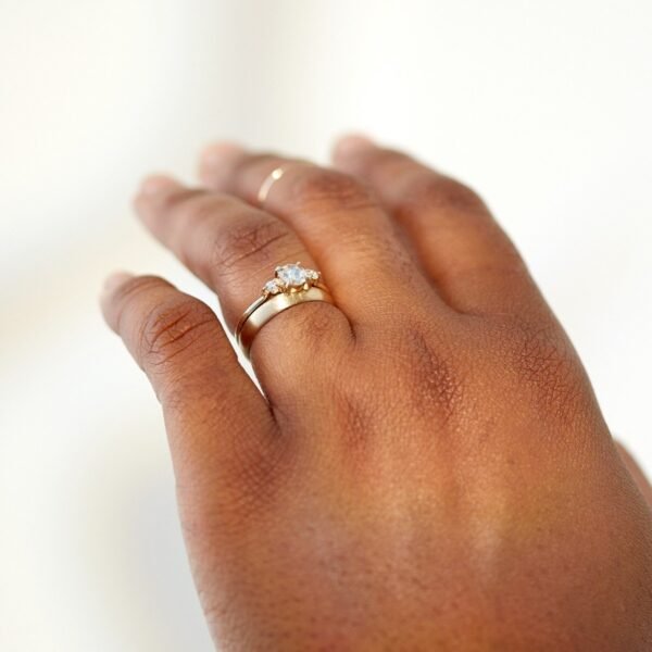 Catbird Classic Wedding Bands, Half Round Band, 3mm - Image 4