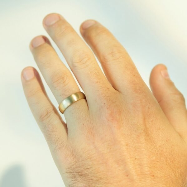 Catbird Classic Wedding Bands, Half Round Band, 6mm - Image 2