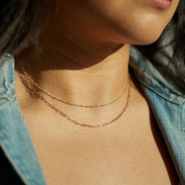 1976 Gold Choker - Image 4