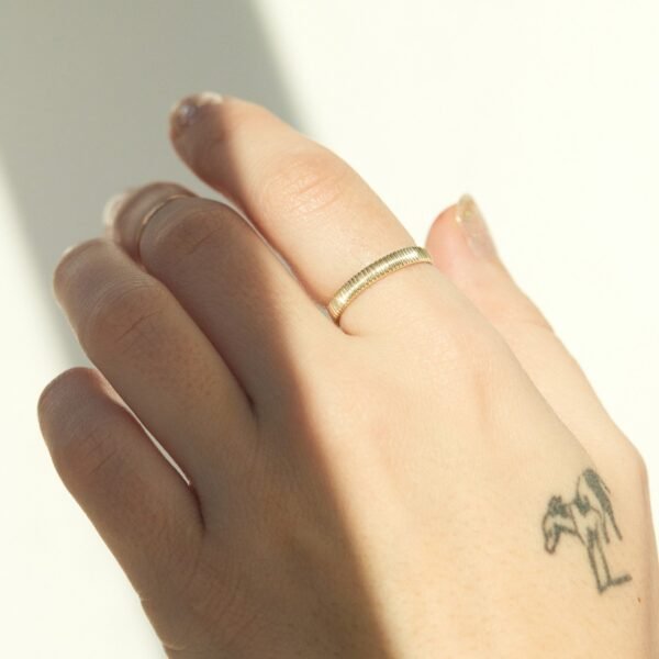 Grand Gold Fountain Ring - Image 2