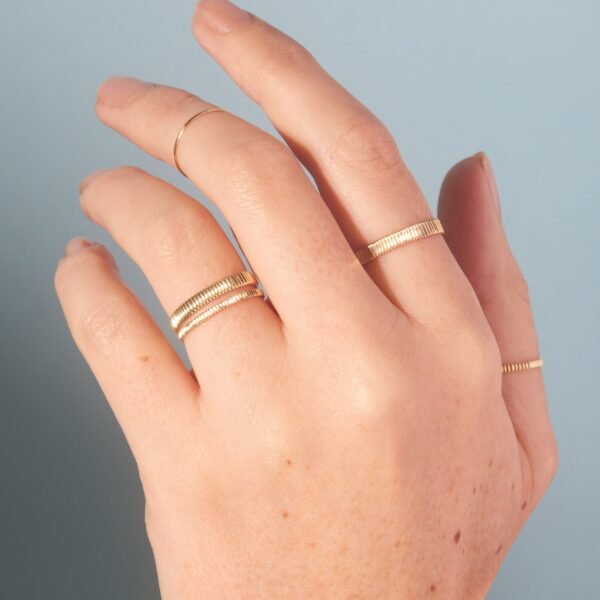 Grand Gold Fountain Ring - Image 11