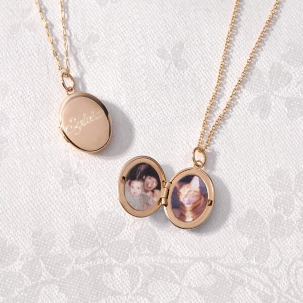 Dollhouse Oval Gold Locket, Grand - Image 5